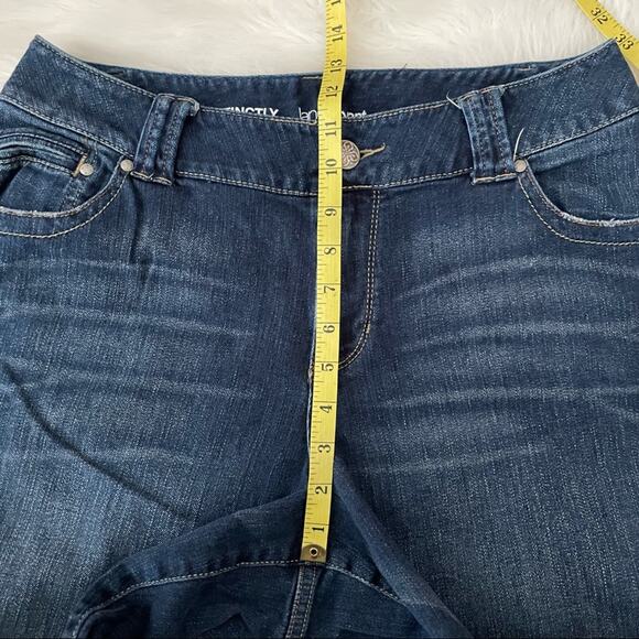 Lane bryant Distinctly Boot Jeans 14P - Picture 5 of 8